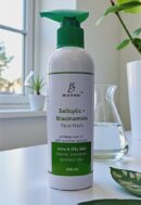 Cucumber + Salicylic Acid + Niacinamide Face Wash